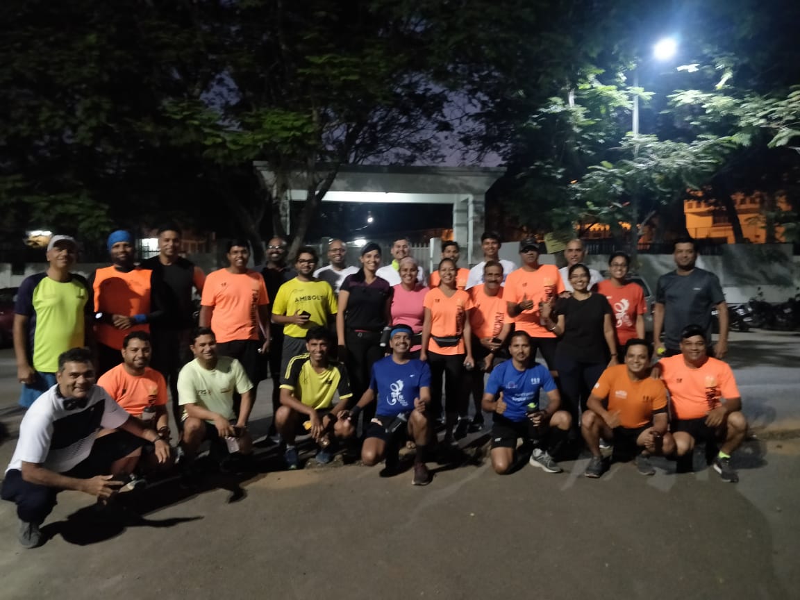 Here is a picture of us at the pseudo-start line. Wellthyfit - PCMC Runners. Pratima Doshi