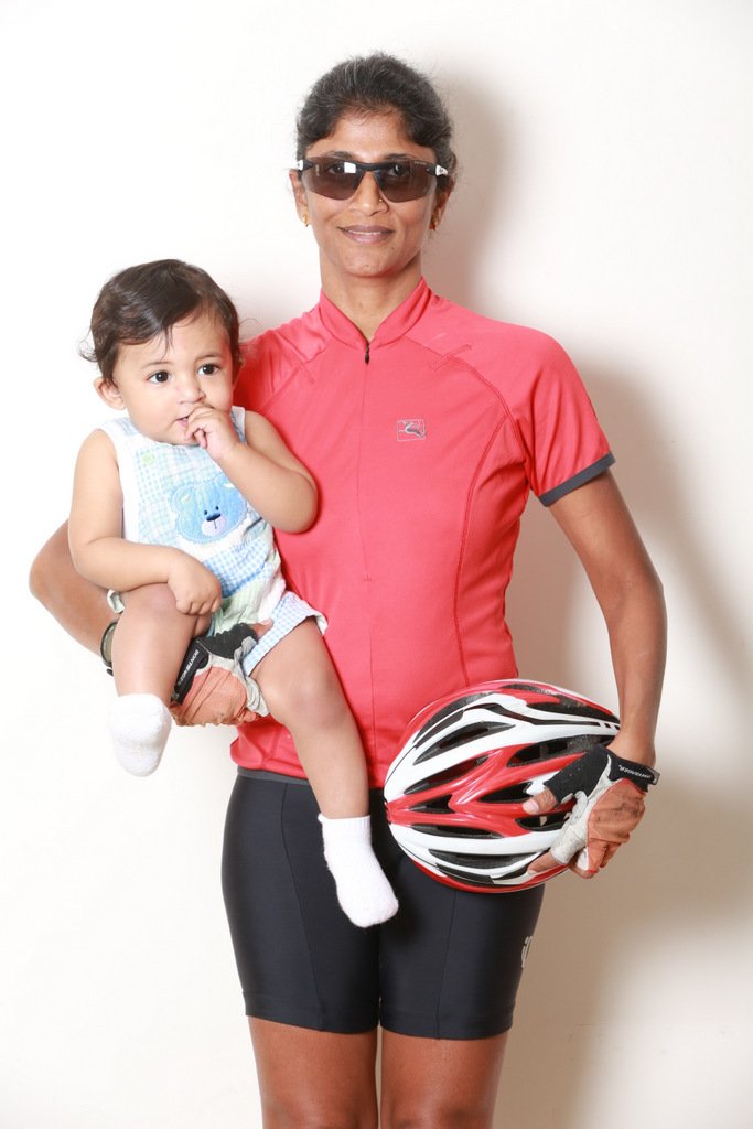 Kavitha Kanaparthi - The Globeracers - Wellthyfit. With her son - Simha
